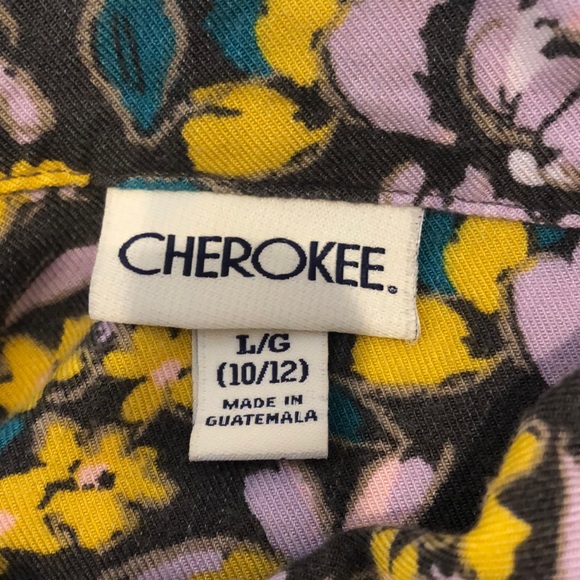 Cute floral dress! - Picture 4 of 4